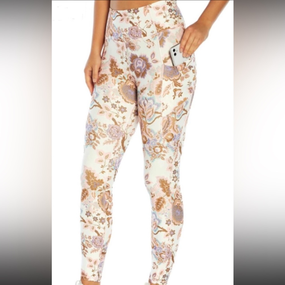Jessica Simpson Cream Floral Print Leggings with Pockets